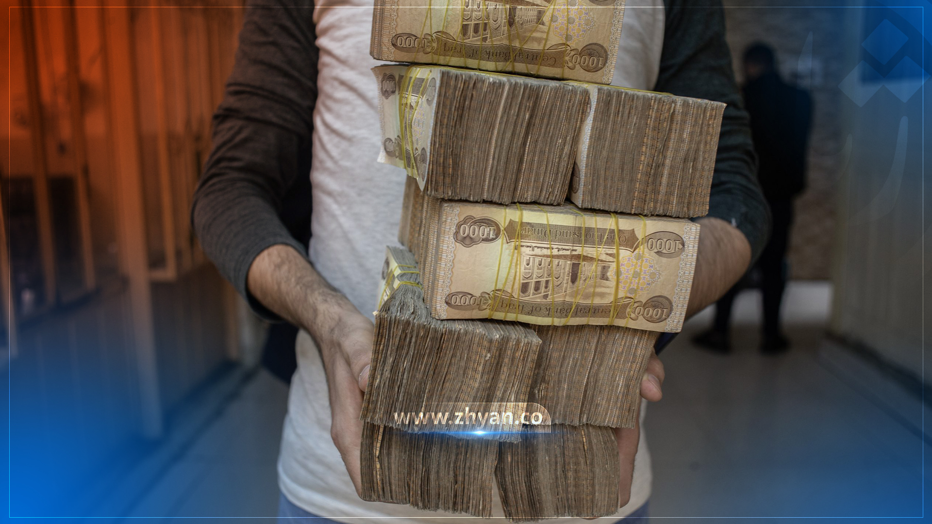 بەهۆی ناردنی بڕێکی زۆر پارەی تاک هەزاریی دوو کارمەند سزادران 
